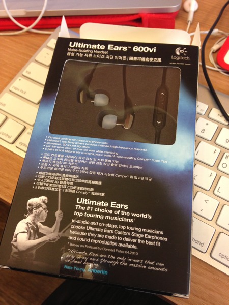 UE600vi 박스